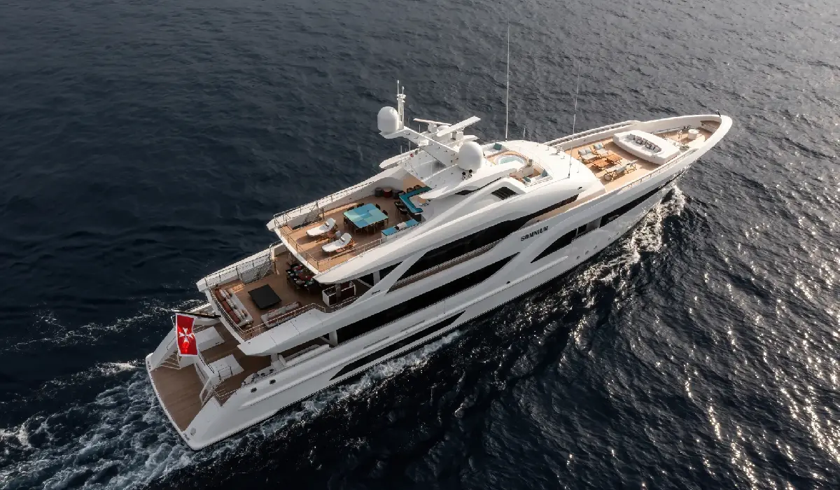 Feadship - Somnium - Super Yacht Charter - Super Yachts for Sale - Exclusive Concierge Club.webp